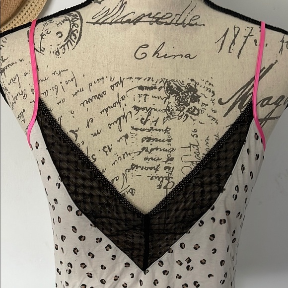 Victoria's Secret White & Black Leopard Print Camisole with Lace Size Small - Picture 2 of 6